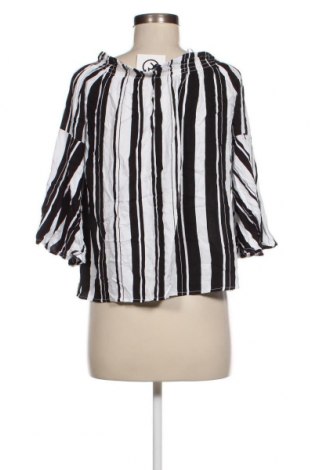 Γυναικεία μπλούζα Page One, Μέγεθος S, Χρώμα Πολύχρωμο, Τιμή 1,65 €