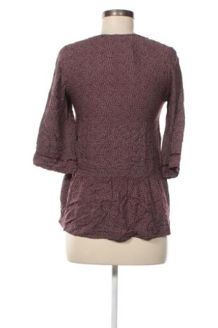 Damen Shirt Pull&Bear, Größe XS, Farbe Mehrfarbig, Preis € 13,22