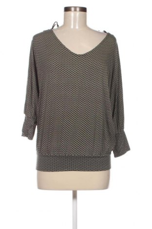Γυναικεία μπλούζα Zero, Μέγεθος S, Χρώμα Πολύχρωμο, Τιμή 4,82 €