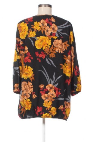 Дамска блуза Zhenzi, Размер S, Цвят Многоцветен, Цена 3,04 лв.