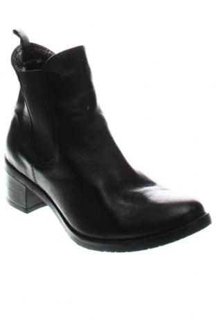 Botine de damă, Mărime 36, Culoare Negru, Preț 36,31 Lei