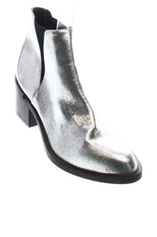 Dámské boty  H&M Divided, Velikost 37, Barva Stříbrná, Cena  765,00 Kč