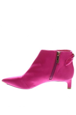 Botine de damă Ted Baker, Mărime 37, Culoare Roz, Preț 851,97 Lei