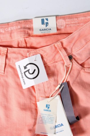 Дамски дънки Garcia Jeans, Размер M, Цвят Розов, Цена 87,00 лв.
