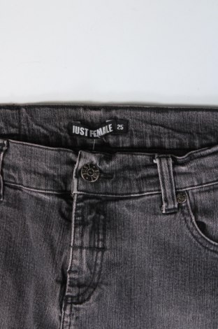 Dámske džínsy  Just Female, Veľkosť XS, Farba Sivá, Cena  3,37 €