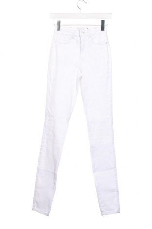 Damskie jeansy ONLY, Rozmiar XS, Kolor Biały, Cena 39,88 zł
