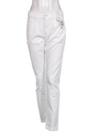 Дамски дънки Pepe Jeans, Размер M, Цвят Бял, Цена 45,08 лв.