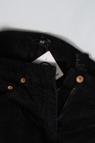 Γυναικείο κοτλέ παντελόνι H&M, Μέγεθος S, Χρώμα Μαύρο, Τιμή 2,51 €
