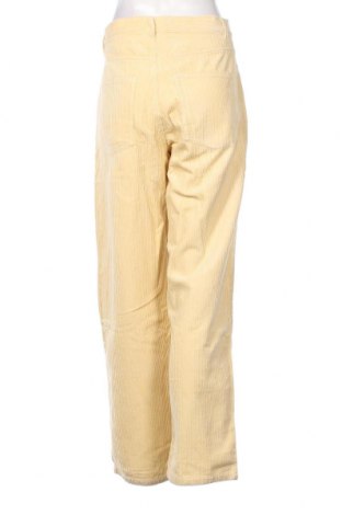 Γυναικείο κοτλέ παντελόνι Monki, Μέγεθος XL, Χρώμα Κίτρινο, Τιμή 25,26 €