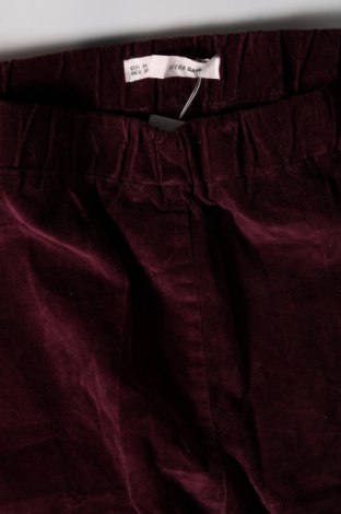 Pantaloni de velvet de femei Sfera, Mărime M, Culoare Mov, Preț 13,35 Lei