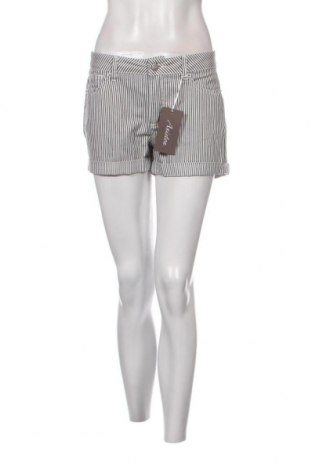 Γυναικείο κοντό παντελόνι Aniston, Μέγεθος S, Χρώμα Πολύχρωμο, Τιμή 4,95 €