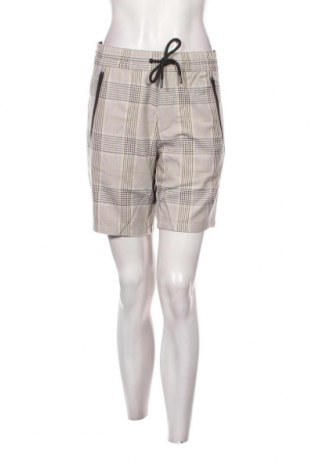 Γυναικείο κοντό παντελόνι Bershka, Μέγεθος S, Χρώμα Πολύχρωμο, Τιμή 4,15 €