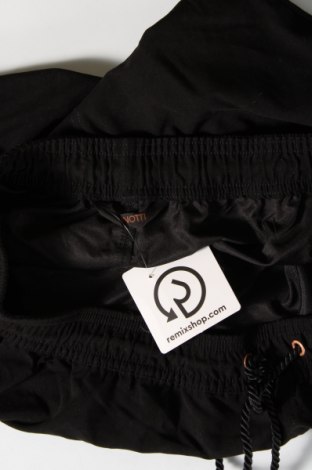 Pantaloni scurți de femei Brunotti, Mărime S, Culoare Negru, Preț 28,42 Lei