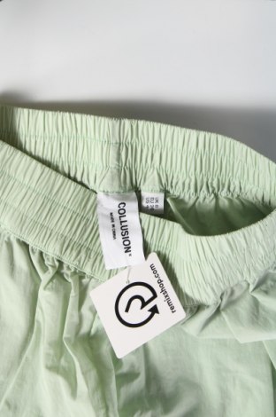 Дамски къс панталон Collusion, Размер S, Цвят Зелен, Цена 54,00 лв.