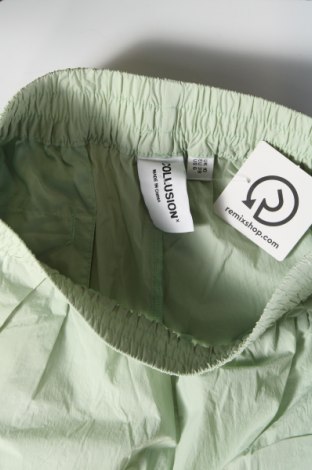 Pantaloni scurți de femei Collusion, Mărime M, Culoare Verde, Preț 26,64 Lei