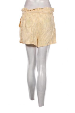Γυναικείο κοντό παντελόνι Hollister, Μέγεθος M, Χρώμα Κίτρινο, Τιμή 37,11 €