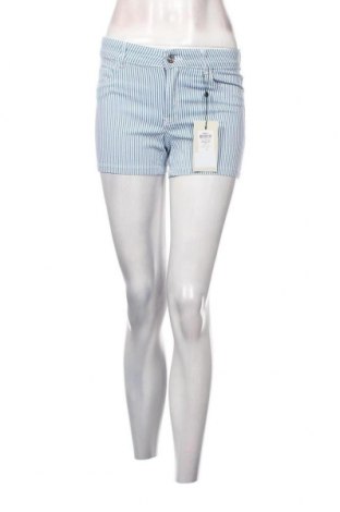 Γυναικείο κοντό παντελόνι ONLY, Μέγεθος S, Χρώμα Πολύχρωμο, Τιμή 5,77 €