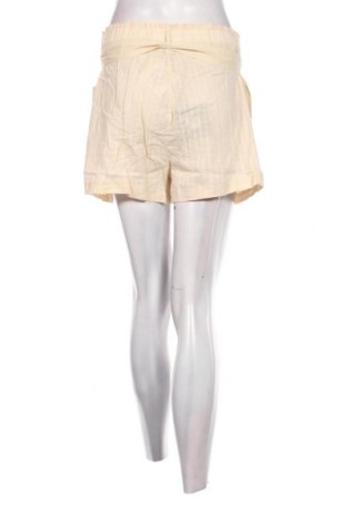Дамски къс панталон Parisian, Размер M, Цвят Бежов, Цена 31,00 лв.