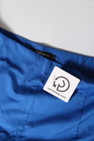 Дамски къс панталон Trendyol, Размер L, Цвят Син, Цена 21,60 лв.