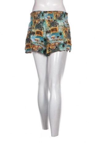 Дамски къс панталон Urban Outfitters, Размер L, Цвят Многоцветен, Цена 7,92 лв.