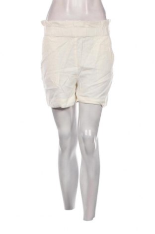 Pantaloni scurți de femei Vero Moda, Mărime S, Culoare Alb, Preț 71,05 Lei