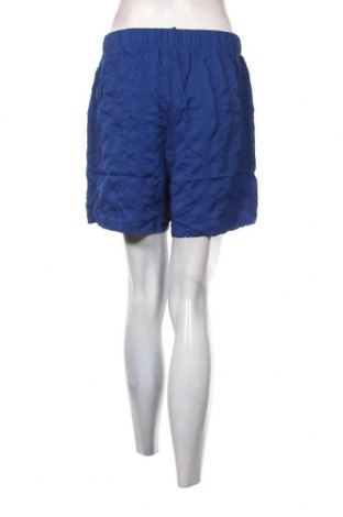 Γυναικείο κοντό παντελόνι Vero Moda, Μέγεθος M, Χρώμα Μπλέ, Τιμή 5,16 €