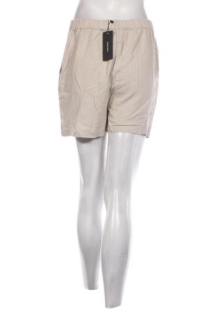 Damen Shorts Vero Moda, Größe M, Farbe Beige, Preis 4,33 €