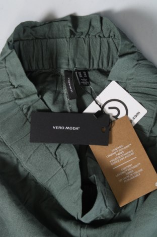Damen Shorts Vero Moda, Größe XS, Farbe Grün, Preis 4,74 €