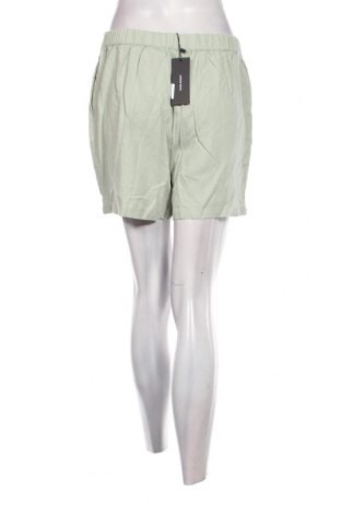 Damen Shorts Vero Moda, Größe M, Farbe Grün, Preis 5,36 €