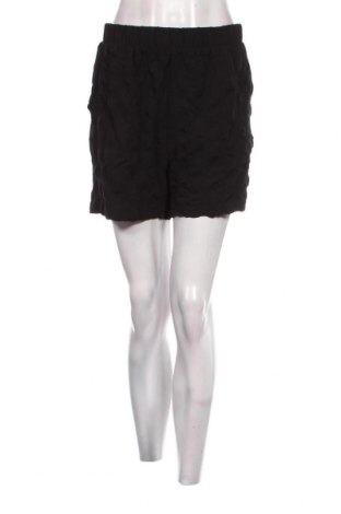 Дамски къс панталон Vero Moda, Размер M, Цвят Черен, Цена 9,60 лв.