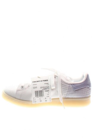 Дамски обувки Adidas & Stan Smith, Размер 38, Цвят Бял, Цена 41,80 лв.