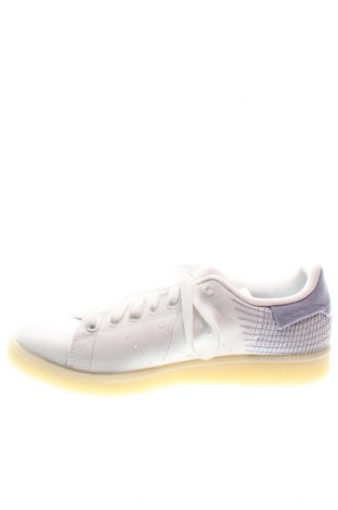 Дамски обувки Adidas & Stan Smith, Размер 39, Цвят Бял, Цена 41,80 лв.