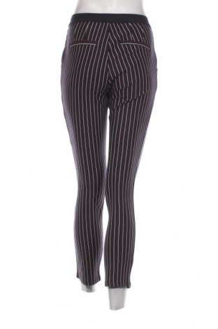 Дамски панталон Garcia Jeans, Размер XS, Цвят Многоцветен, Цена 13,05 лв.