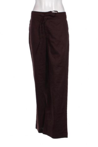 Pantaloni de femei In Wear, Mărime M, Culoare Maro, Preț 161,18 Lei