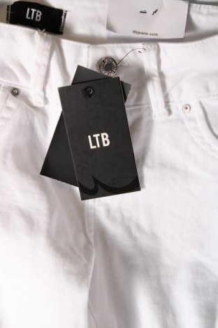 Γυναικείο παντελόνι Ltb, Μέγεθος M, Χρώμα Λευκό, Τιμή 5,38 €