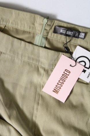 Damenhose Missguided, Größe L, Farbe Grün, Preis 4,98 €