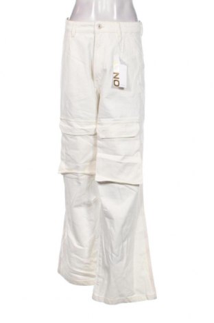 Дамски панталон ONLY, Размер M, Цвят Екрю, Цена 14,04 лв.