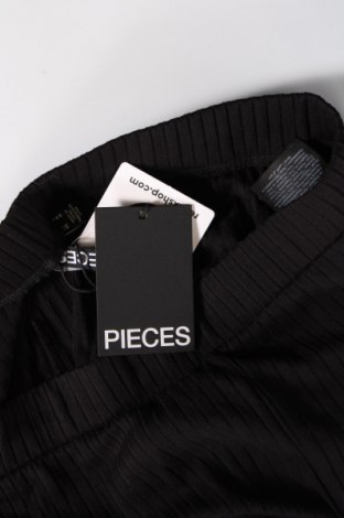 Dámske nohavice Pieces, Veľkosť M, Farba Čierna, Cena  7,80 €