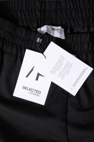 Дамски панталон Selected Femme, Размер M, Цвят Черен, Цена 109,00 лв.