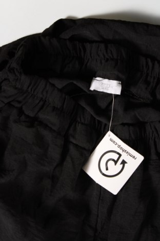 Дамски панталон Tippy, Размер M, Цвят Черен, Цена 29,00 лв.