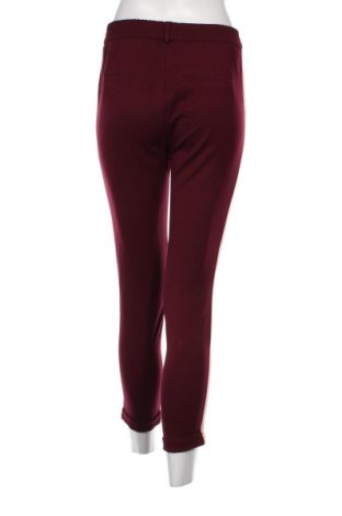 Дамски панталон Vero Moda, Размер S, Цвят Лилав, Цена 15,12 лв.
