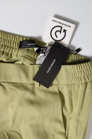 Дамски панталон Vero Moda, Размер L, Цвят Зелен, Цена 54,00 лв.