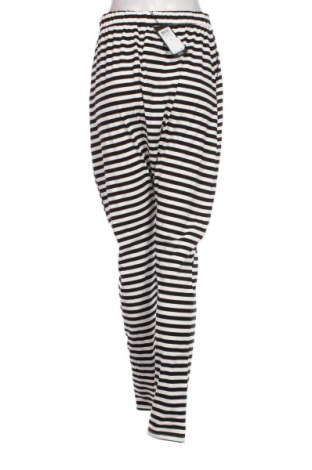 Γυναικείο παντελόνι Vero Moda, Μέγεθος M, Χρώμα Πολύχρωμο, Τιμή 27,84 €