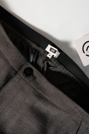Γυναικείο παντελόνι WE, Μέγεθος M, Χρώμα Μαύρο, Τιμή 2,69 €