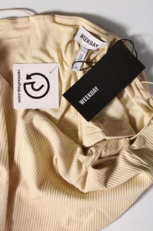 Γυναικείο αμάνικο μπλουζάκι Weekday, Μέγεθος L, Χρώμα  Μπέζ, Τιμή 2,81 €