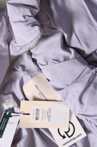 Γυναικείο μπουφάν ONLY Carmakoma, Μέγεθος XL, Χρώμα Βιολετί, Τιμή 24,09 €