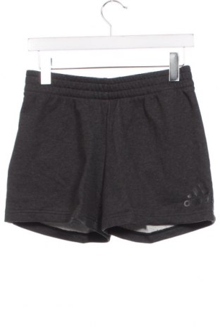 Kinder Shorts Adidas, Größe 10-11y/ 146-152 cm, Farbe Grau, Preis 30,41 €