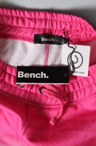 Детски къс панталон Bench, Размер 15-18y/ 170-176 см, Цвят Розов, Цена 15,19 лв.
