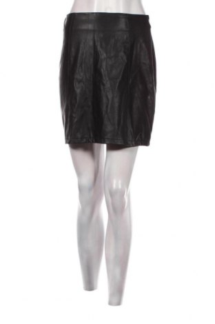 Kožená sukňa  Amisu, Veľkosť S, Farba Čierna, Cena  1,78 €
