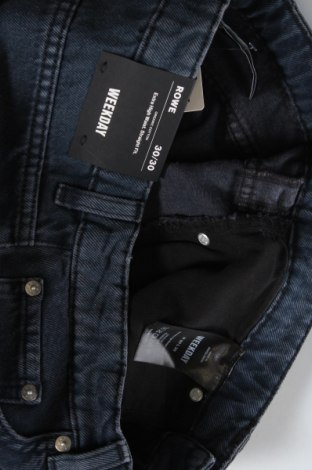 Pánske džínsy  Weekday, Veľkosť S, Farba Modrá, Cena  7,70 €